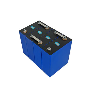 Batteries rechargeables de la catégorie A+ LiFePO4 302ah 3.2V avec des boulons de barres omnibus