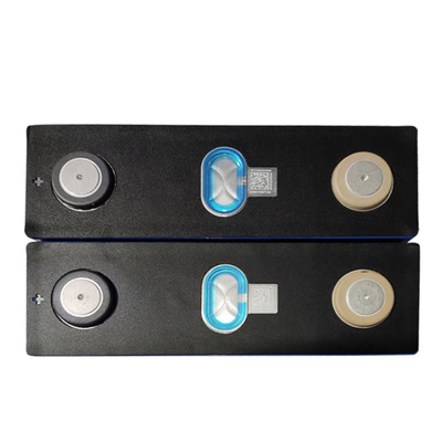 3500 cellules Lifepo4 prismatiques de batterie au lithium des cycles 3.2V Higee 120ah pour le stockage de l'énergie de rv
